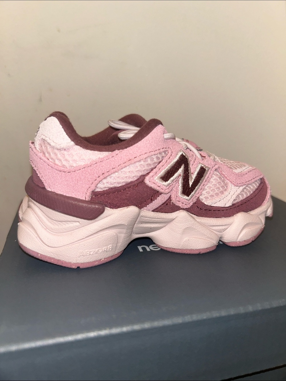 New Balance Kids' Pink and Mauve Chunky Sneaker